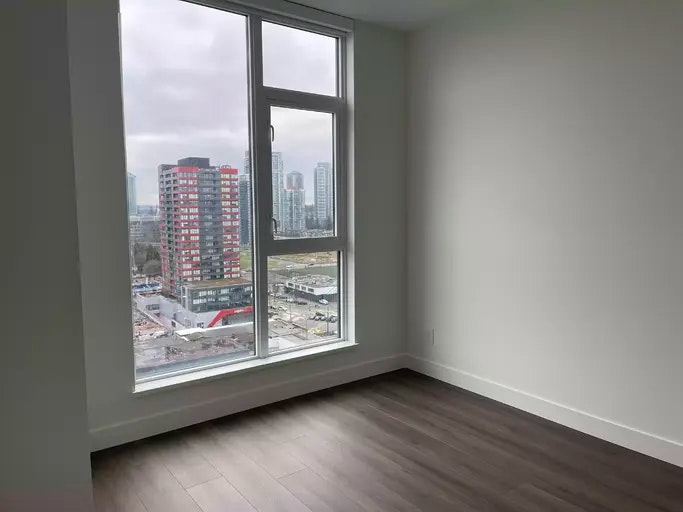 10750 135a Street, Surrey, BC, V3T 0V4 - 6