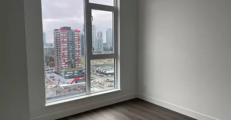 10750 135a Street, Surrey, BC, V3T 0V4 - 6
