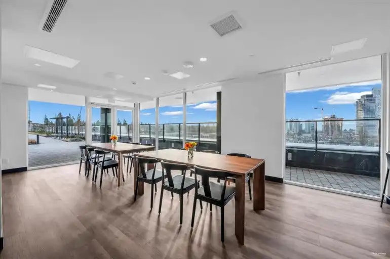 10750 135a Street, Surrey, BC, V3T 0V4 - 16