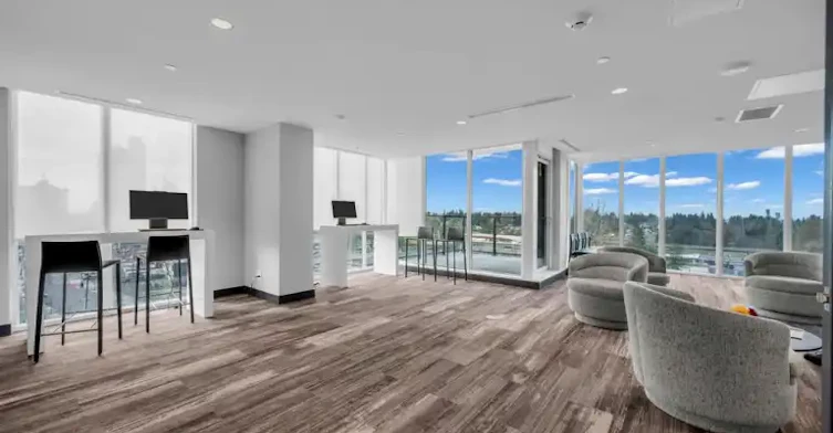 10750 135a Street, Surrey, BC, V3T 0V4 - 15