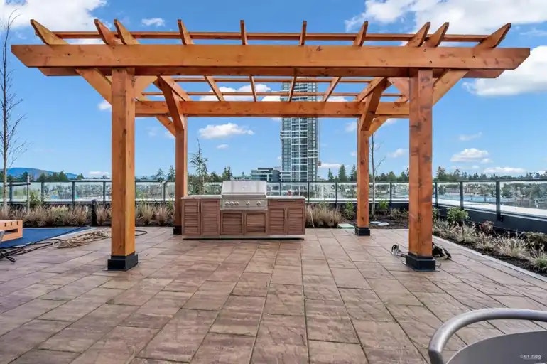 10750 135a Street, Surrey, BC, V3T 0V4 - 17