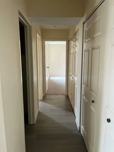 10025 113 Street, Edmonton, AB, T5K 2K8 - 8