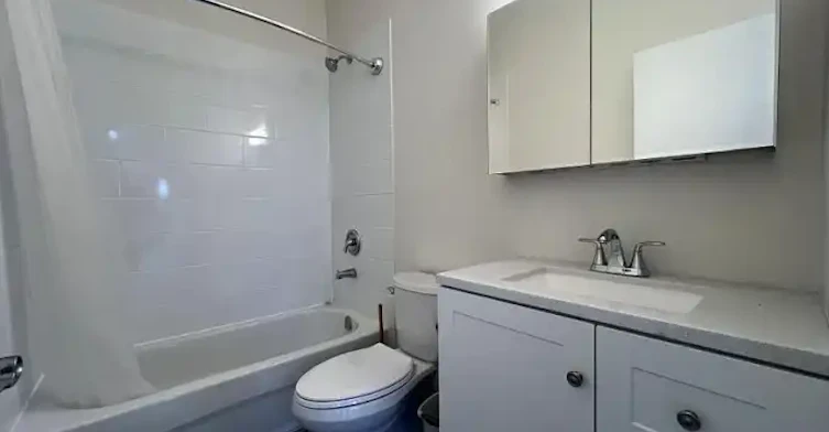 420 Parliament Street, Toronto, ON, M5A 3A1 - 4