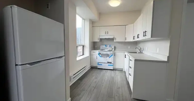 420 Parliament Street, Toronto, ON, M5A 3A1