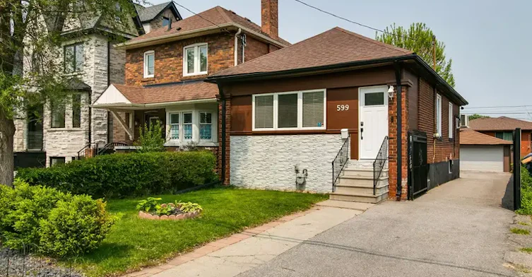 599 Royal York Road, Toronto, ON, M8Y 2S8 - 2