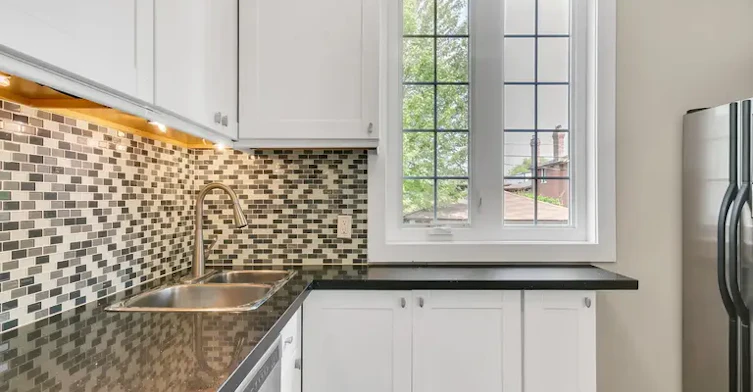 599 Royal York Road, Toronto, ON, M8Y 2S8 - 8