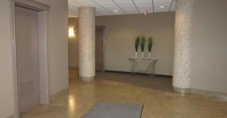 1225 Riverside Drive West, Windsor, ON, N9A 5L3 - 12