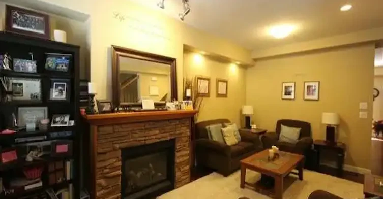 20738 84 Avenue, Langley, BC, V2Y 0J6 - 4