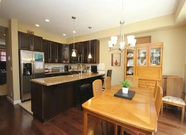20738 84 Avenue, Langley, BC, V2Y 0J6 - 2