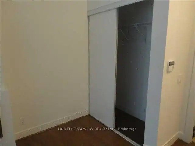 112 George Street, Toronto, ON, M5A 2M5 - 4