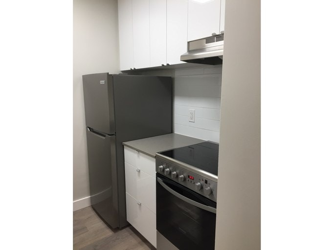 1230 Nelson Street, Vancouver, BC, V6E 1J6 - 9