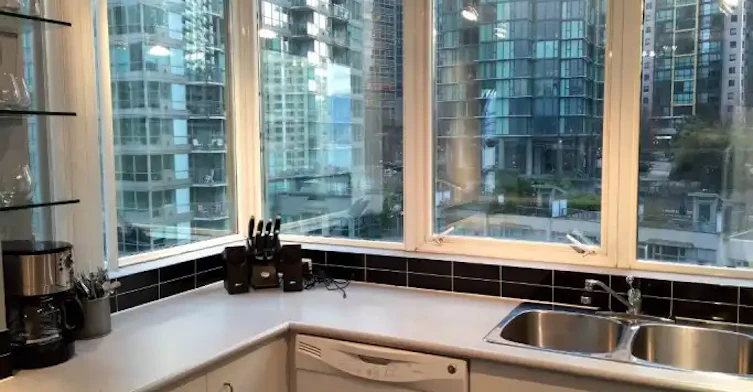 588 Broughton Street, Vancouver, BC, V6G 3E3 - 13