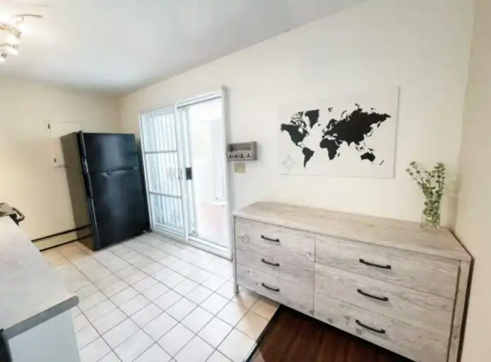 754 West 69th Avenue, Vancouver, BC, V6P 2W3 - 2