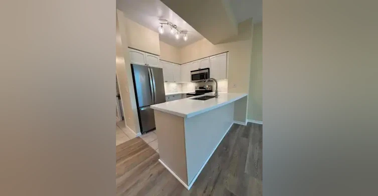 231 Fort York Boulevard, Toronto, ON, M5V 1B2 - 2