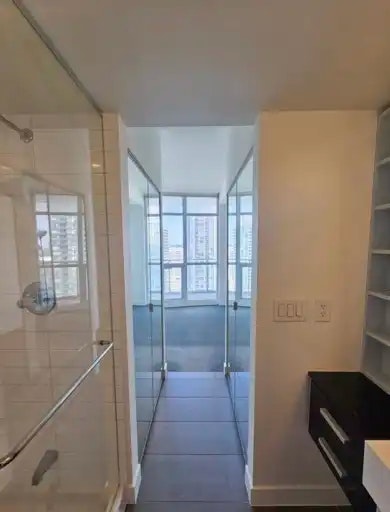 38 Dan Leckie Way, Toronto, ON, M5V 2V6 - 11