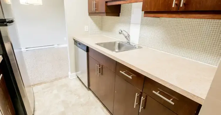 1030 Grant Avenue, Winnipeg, MB, R3M 2A2 - 3