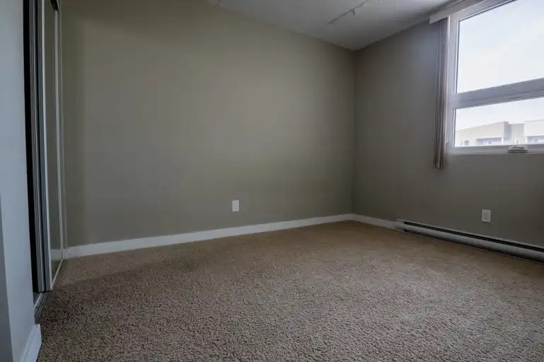1030 Grant Avenue, Winnipeg, MB, R3M 2A2 - 6