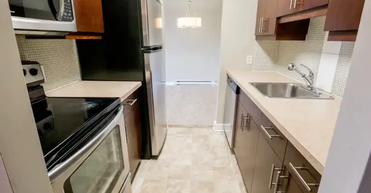 1030 Grant Avenue, Winnipeg, MB, R3M 2A2 - 2