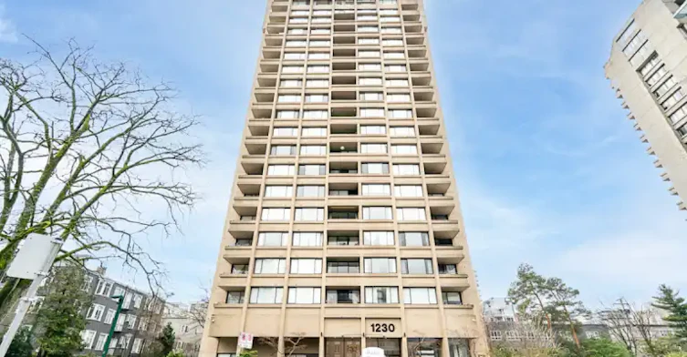 1230 Nelson Street, Vancouver, BC, V6E 1J6