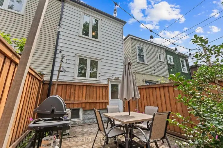 324 Kenilworth Avenue, Toronto, ON, M4L 3S8 - 12