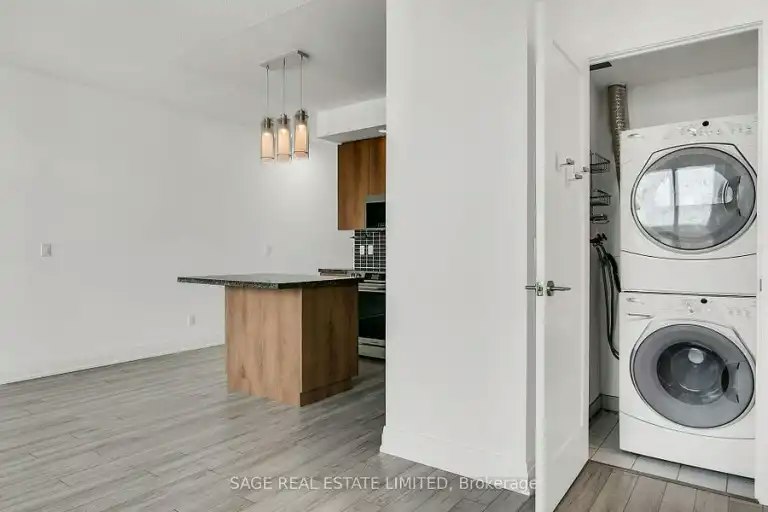 120 Homewood Avenue, Toronto, ON, M4Y 2J3 - 2