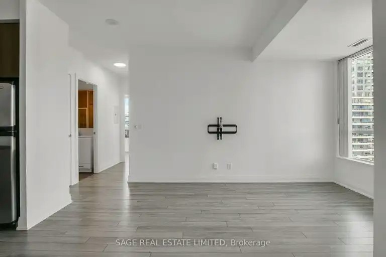 120 Homewood Avenue, Toronto, ON, M4Y 2J3 - 10