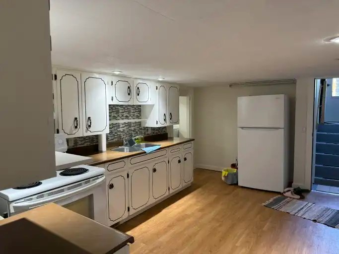 9606 Saint David Street, Chilliwack, BC, V2P 5B6 - 2