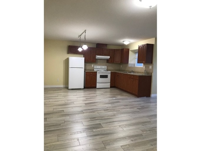 14869 59 Avenue, Surrey, BC, V3S 4S6