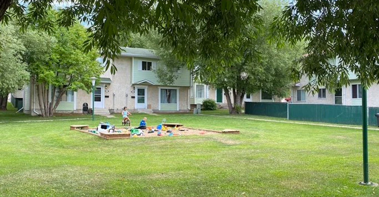 1503 9 Avenue, Cold Lake, AB, T9M 1H1 - 17