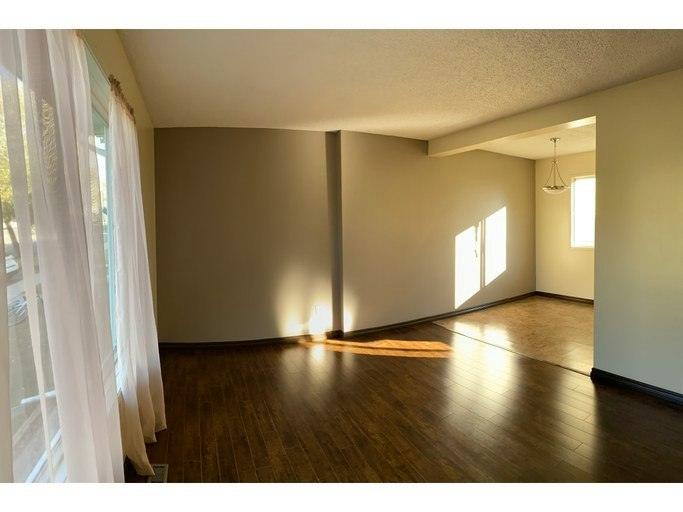 1503 9 Avenue, Cold Lake, AB, T9M 1H1 - 5
