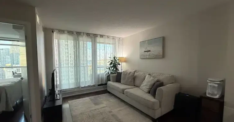 215 Fort York Boulevard, Toronto, ON, M5V 4A1 - 5