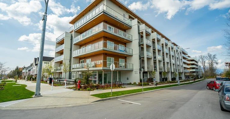 8447 202 Street, Langley, BC, V2Y 4K1 - 16