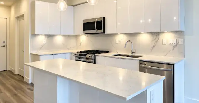 8447 202 Street, Langley, BC, V2Y 4K1