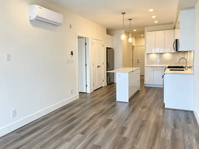 8447 202 Street, Langley, BC, V2Y 4K1 - 2