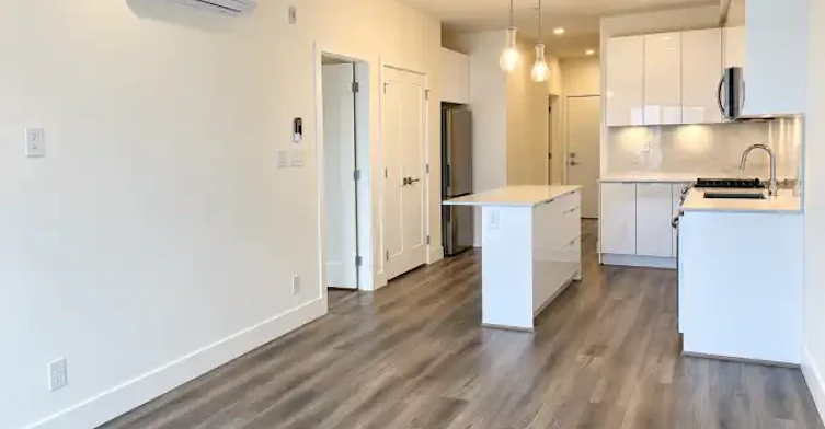 8447 202 Street, Langley, BC, V2Y 4K1 - 2