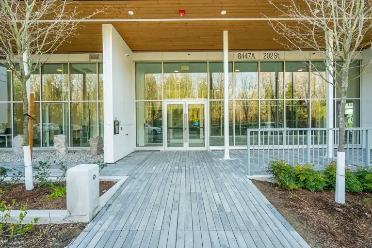 8447 202 Street, Langley, BC, V2Y 4K1 - 18