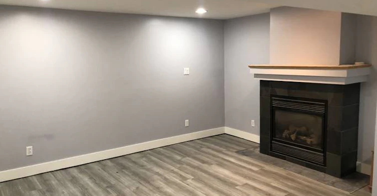 10409 147 Street Northwest, Edmonton, AB, T5N 3C4 - 3
