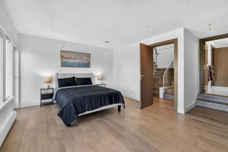 askus Quesnel Drive, Vancouver, BC - 14
