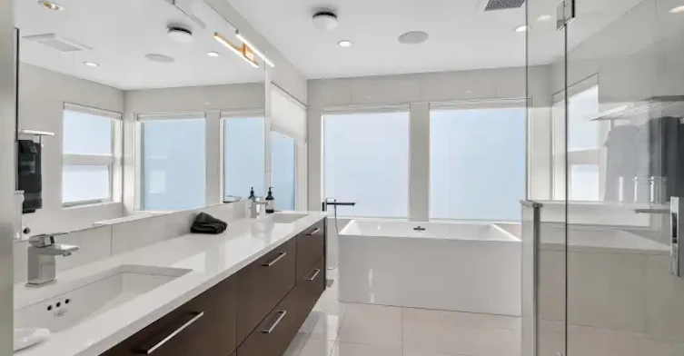 askus Quesnel Drive, Vancouver, BC - 10