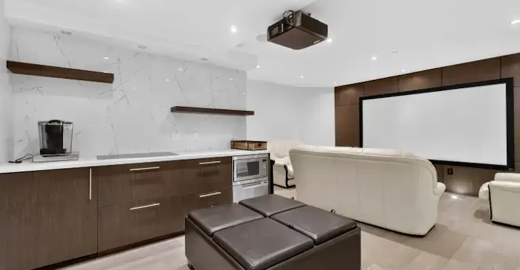 askus Quesnel Drive, Vancouver, BC - 17