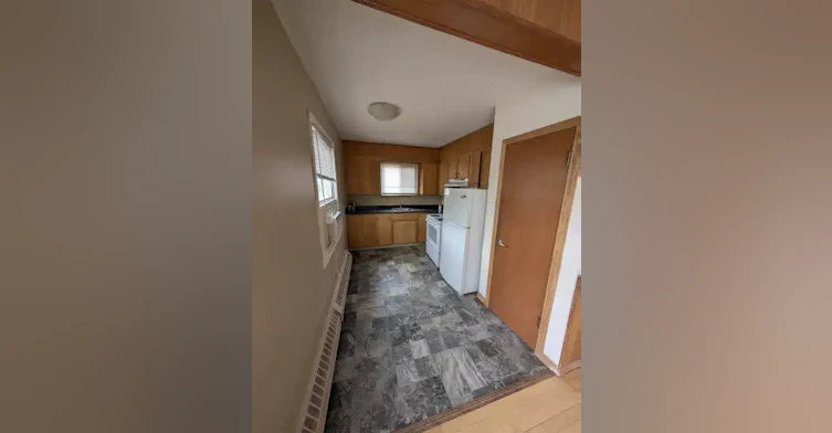 3920 Robinson Street, Regina, SK, S4S 3C8 - 7