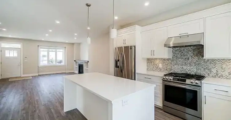 34099 George Ferguson Way, Abbotsford, BC, V2S 0K4 - 4