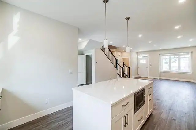 34099 George Ferguson Way, Abbotsford, BC, V2S 0K4 - 7