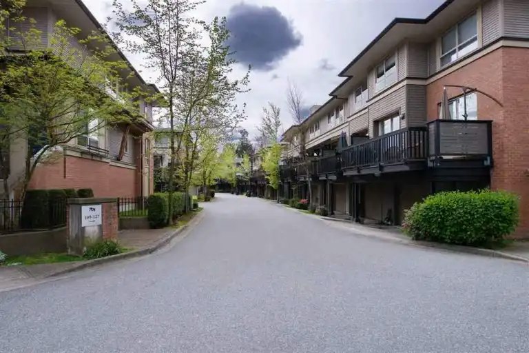 100 Klahanie Drive, Port Moody, BC, V3H 5K7 - 18