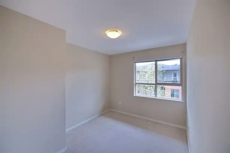 100 Klahanie Drive, Port Moody, BC, V3H 5K7 - 11
