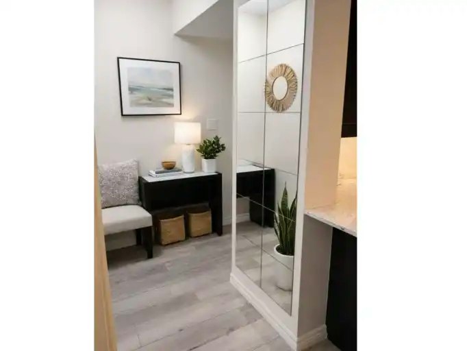 38 Grand Magazine Street, Toronto, ON, M5V 0B2 - 14