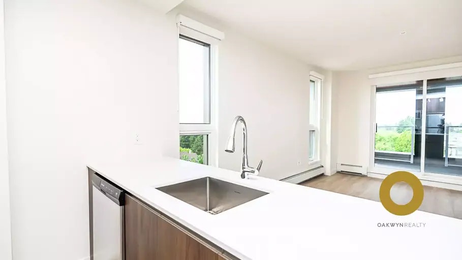 6137 Cambie Street, Vancouver, BC, V5Z 3B2 - 4