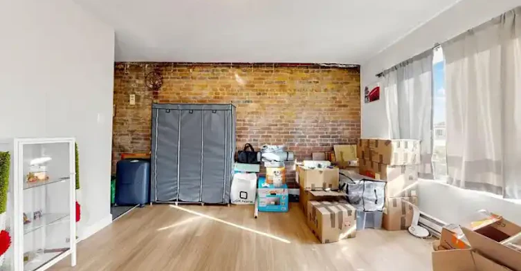 131 Wineva Avenue, Toronto, ON, M4E 2T3
