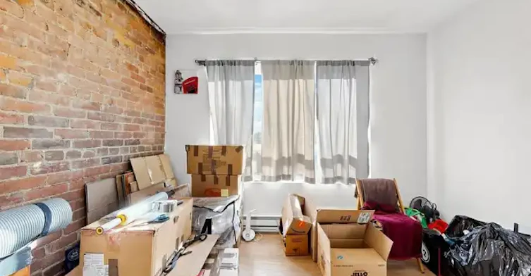 131 Wineva Avenue, Toronto, ON, M4E 2T3 - 6