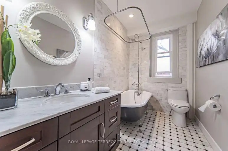256 Boston Avenue, Toronto, ON, M4M 2V3 - 10